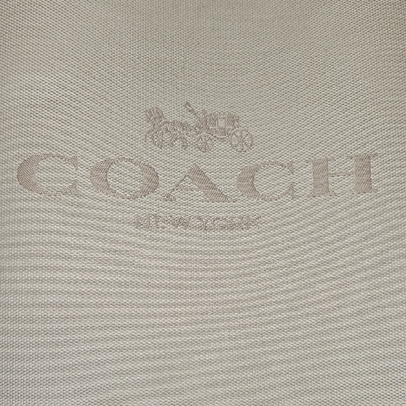 *NEW* COACH Cream and Navy Tote with Red and Light Blue Trim - Picture 12 of 13